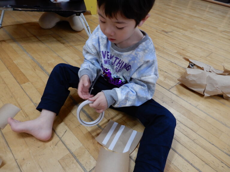 遊びたいことを自分で「考えて遊ぶ」　